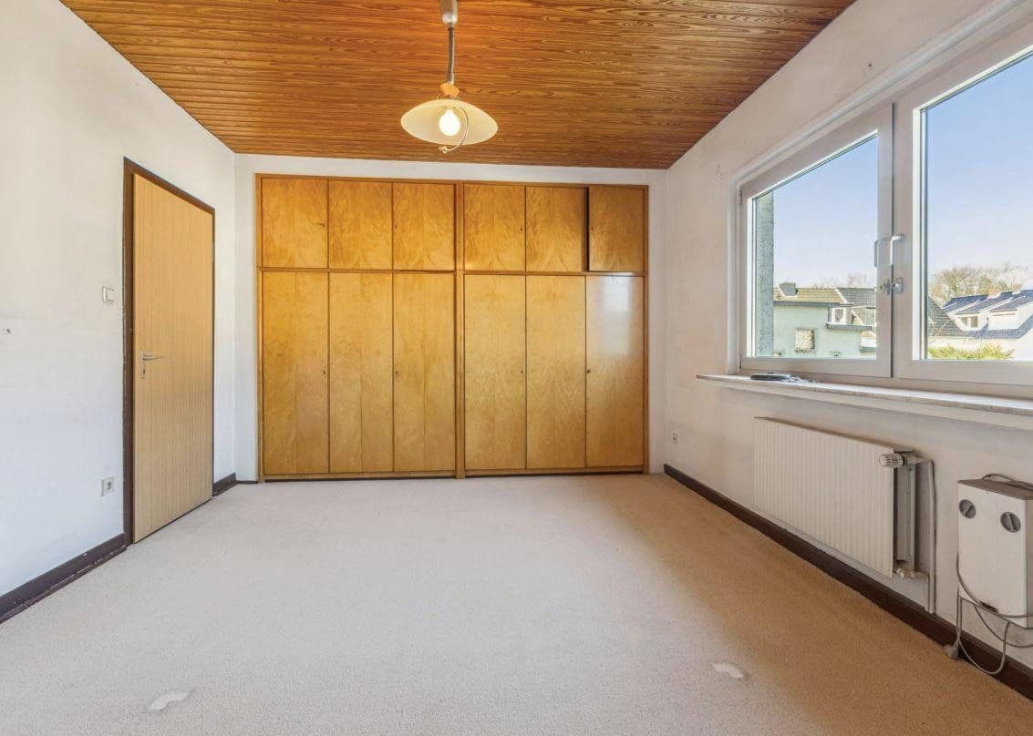 Prodej domu 130 m², pozemek 200 m², Köln, Severní Porýní-Vestfálsko Prodej domu 130 m², pozemek 200 m², Köln, Severní Porýní-Vestfálsko