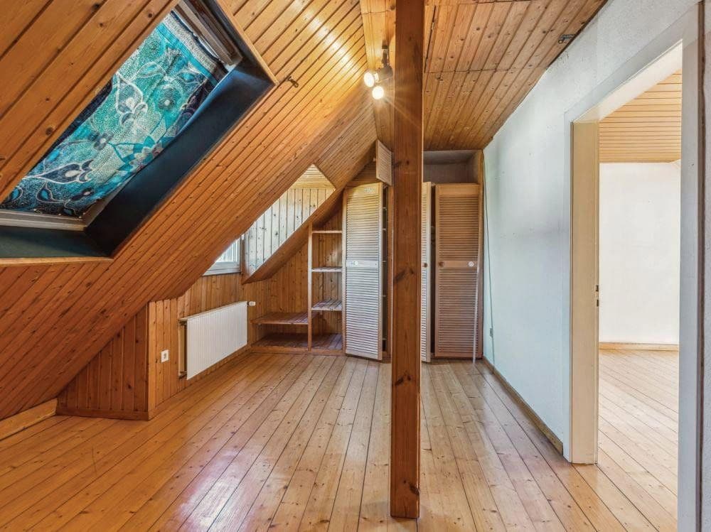 Prodej domu 130 m², pozemek 200 m², Köln, Severní Porýní-Vestfálsko Prodej domu 130 m², pozemek 200 m², Köln, Severní Porýní-Vestfálsko