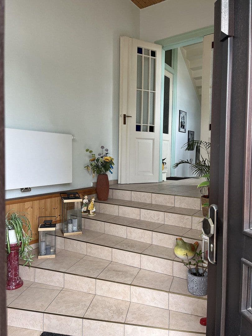 Prodej domu 179 m², pozemek 1.108 m², Bahnhofstraße 2, Lübz, Mecklenburg-Vorpommern Prodej domu 179 m², pozemek 1.108 m², Bahnhofstraße 2, Lübz, Mecklenburg-Vorpommern