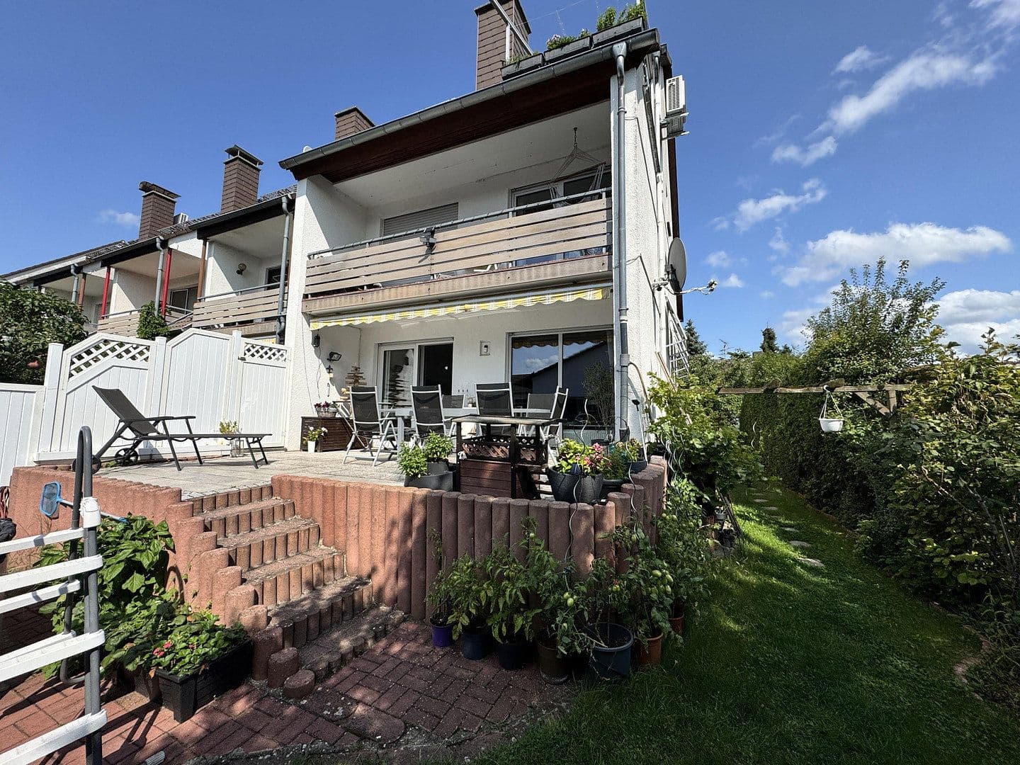 Prodej domu 120 m², pozemek 250 m², Weiterstadt, Hessen Prodej domu 120 m², pozemek 250 m², Weiterstadt, Hessen