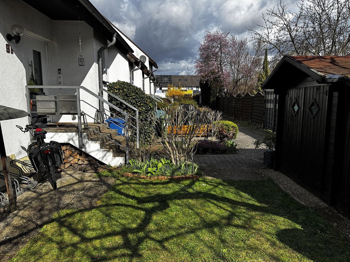 Prodej domu 120 m², pozemek 250 m², Weiterstadt, Hessen Prodej domu 120 m², pozemek 250 m², Weiterstadt, Hessen