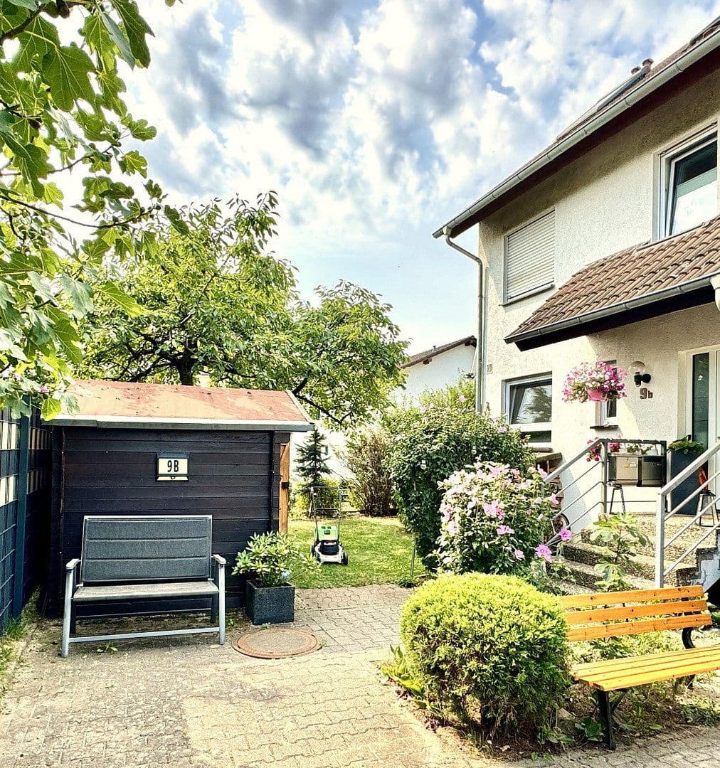 Prodej domu 120 m², pozemek 250 m², Weiterstadt, Hessen Prodej domu 120 m², pozemek 250 m², Weiterstadt, Hessen