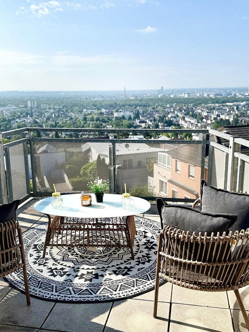 Prodej bytu 4+1 110 m², Frankfurt, Hessen Prodej bytu 4+1 110 m², Frankfurt, Hessen