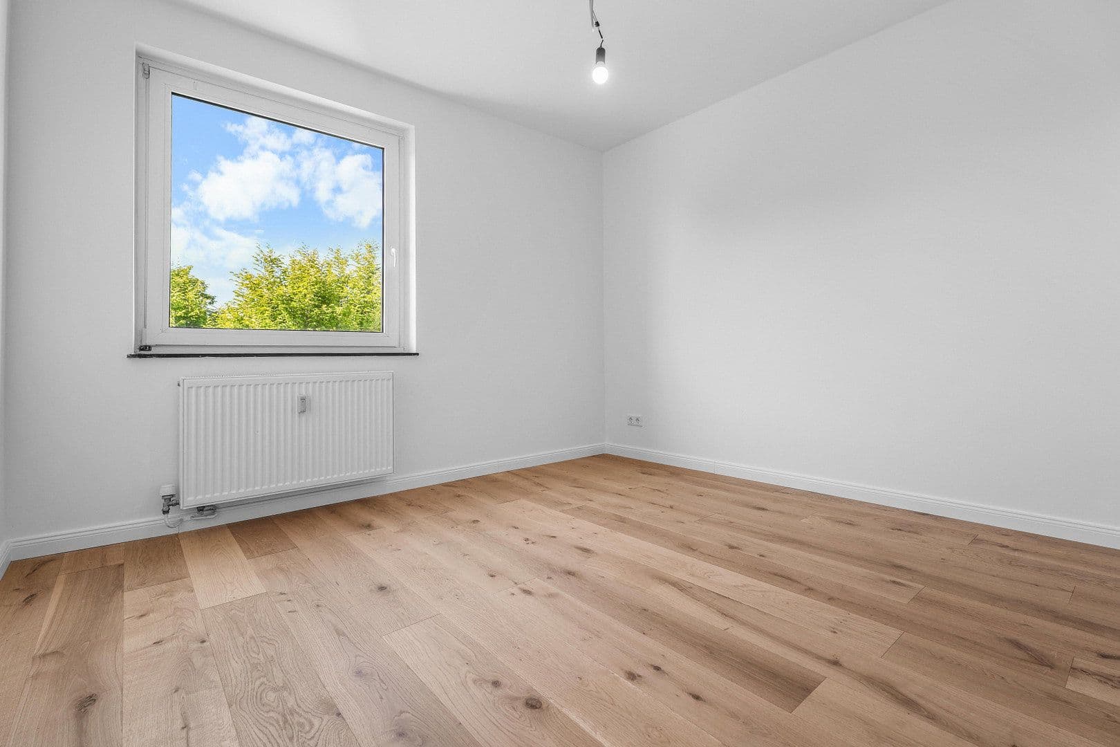 Pronájem bytu 3+1 59 m², Bremen, Bremen Pronájem bytu 3+1 59 m², Bremen, Bremen