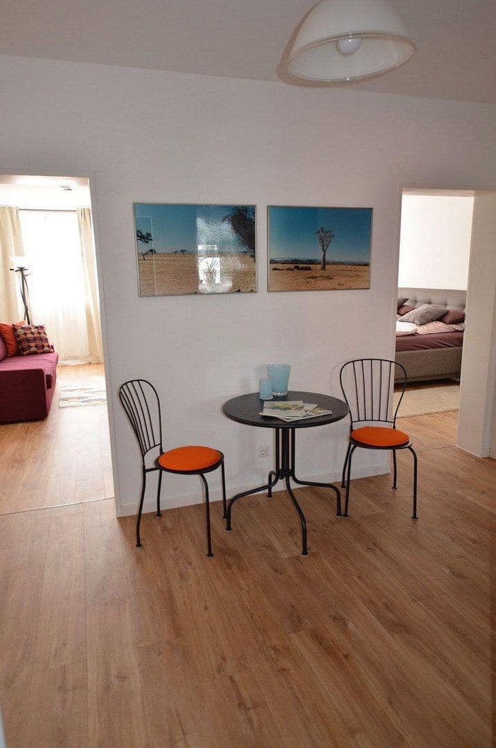 Pronájem bytu 3+1 100 m², Hildoboldstr. 3, München, Bavorsko Pronájem bytu 3+1 100 m², Hildoboldstr. 3, München, Bavorsko