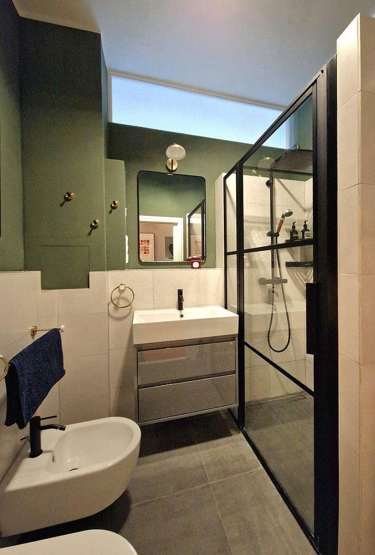 Prodej bytu 2+1 74 m², Berlin, Berlín Prodej bytu 2+1 74 m², Berlin, Berlín