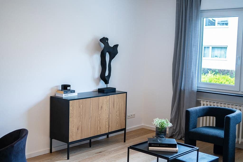 Prodej bytu 3+1 73 m², Bonn, Severní Porýní-Vestfálsko Prodej bytu 3+1 73 m², Bonn, Severní Porýní-Vestfálsko