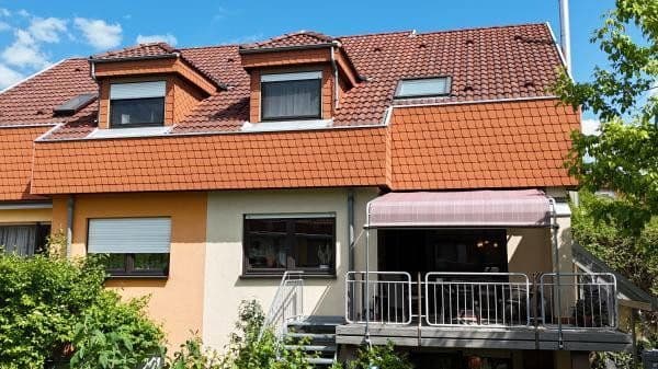 Pronájem bytu 4+1 120 m², Nußloch, Bádensko-Württembersko Pronájem bytu 4+1 120 m², Nußloch, Bádensko-Württembersko