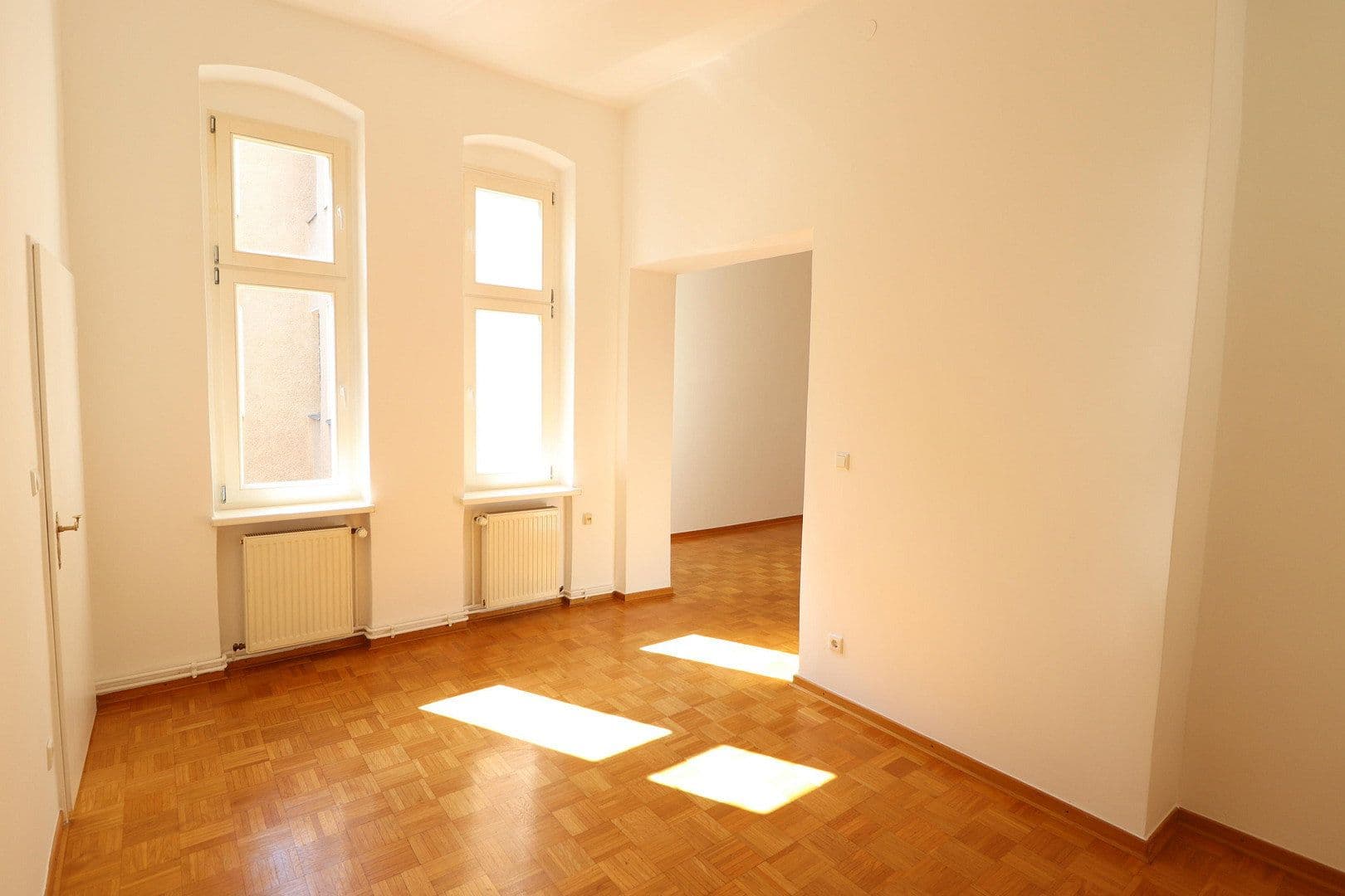 Pronájem bytu 1+1 45 m², Wilhelmsaue 00, Berlin, Berlín Pronájem bytu 1+1 45 m², Wilhelmsaue 00, Berlin, Berlín