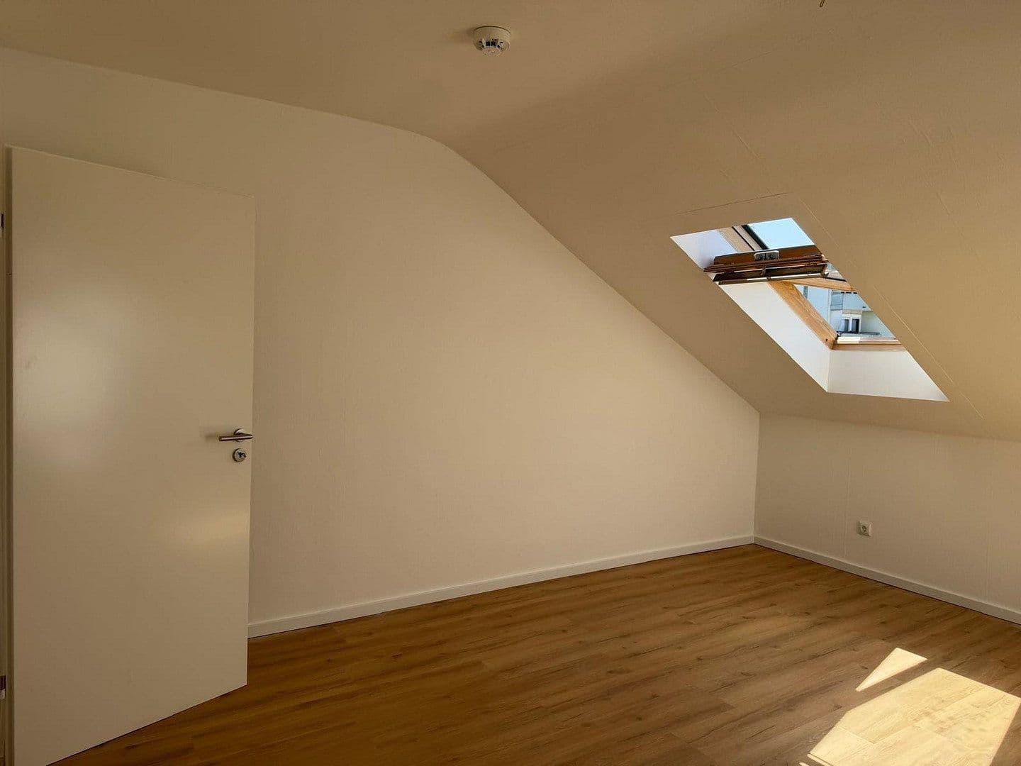 Pronájem bytu 3+1 83 m², Maintal, Hessen Pronájem bytu 3+1 83 m², Maintal, Hessen