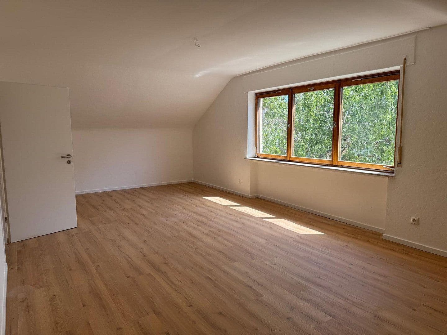 Pronájem bytu 3+1 83 m², Maintal, Hessen Pronájem bytu 3+1 83 m², Maintal, Hessen