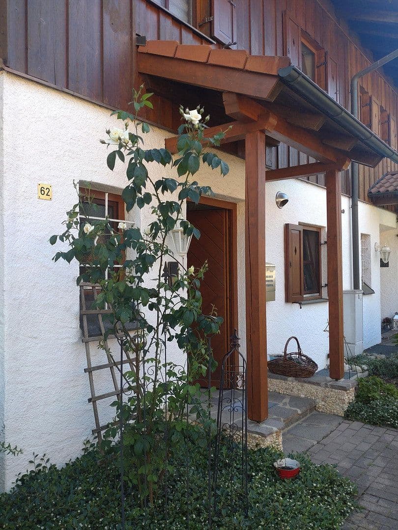 Prodej domu 115 m², pozemek 200 m², Freilassing, Bavorsko Prodej domu 115 m², pozemek 200 m², Freilassing, Bavorsko