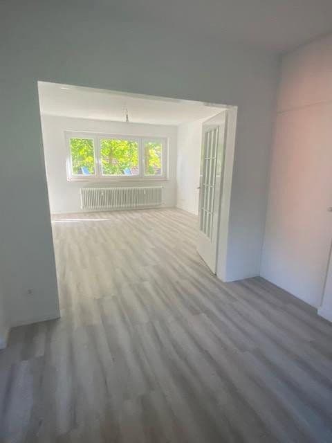 Prodej domu 1.396 m², pozemek 2.478 m², Wentorf bei Hamburg, Šlesvicko-Holštýnsko Prodej domu 1.396 m², pozemek 2.478 m², Wentorf bei Hamburg, Šlesvicko-Holštýnsko