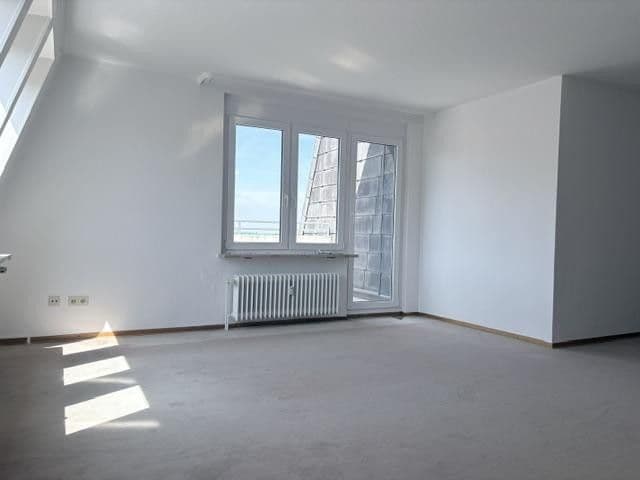 Pronájem bytu 3+1 90 m², Barsinghausen, Dolní Sasko Pronájem bytu 3+1 90 m², Barsinghausen, Dolní Sasko