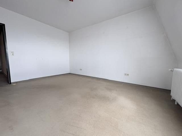 Pronájem bytu 3+1 90 m², Barsinghausen, Dolní Sasko Pronájem bytu 3+1 90 m², Barsinghausen, Dolní Sasko