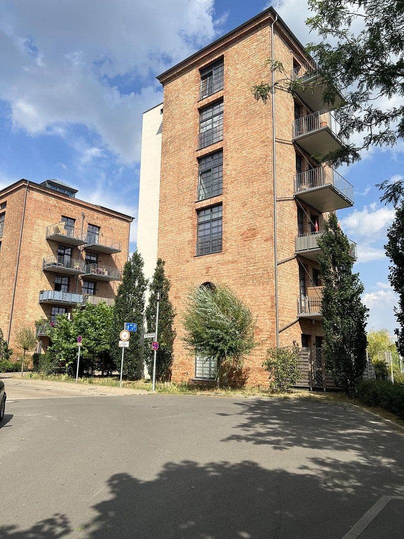Pronájem bytu 2+1 70 m², An der Filmfabrik 21, Köpenick, Berlín Pronájem bytu 2+1 70 m², An der Filmfabrik 21, Köpenick, Berlín
