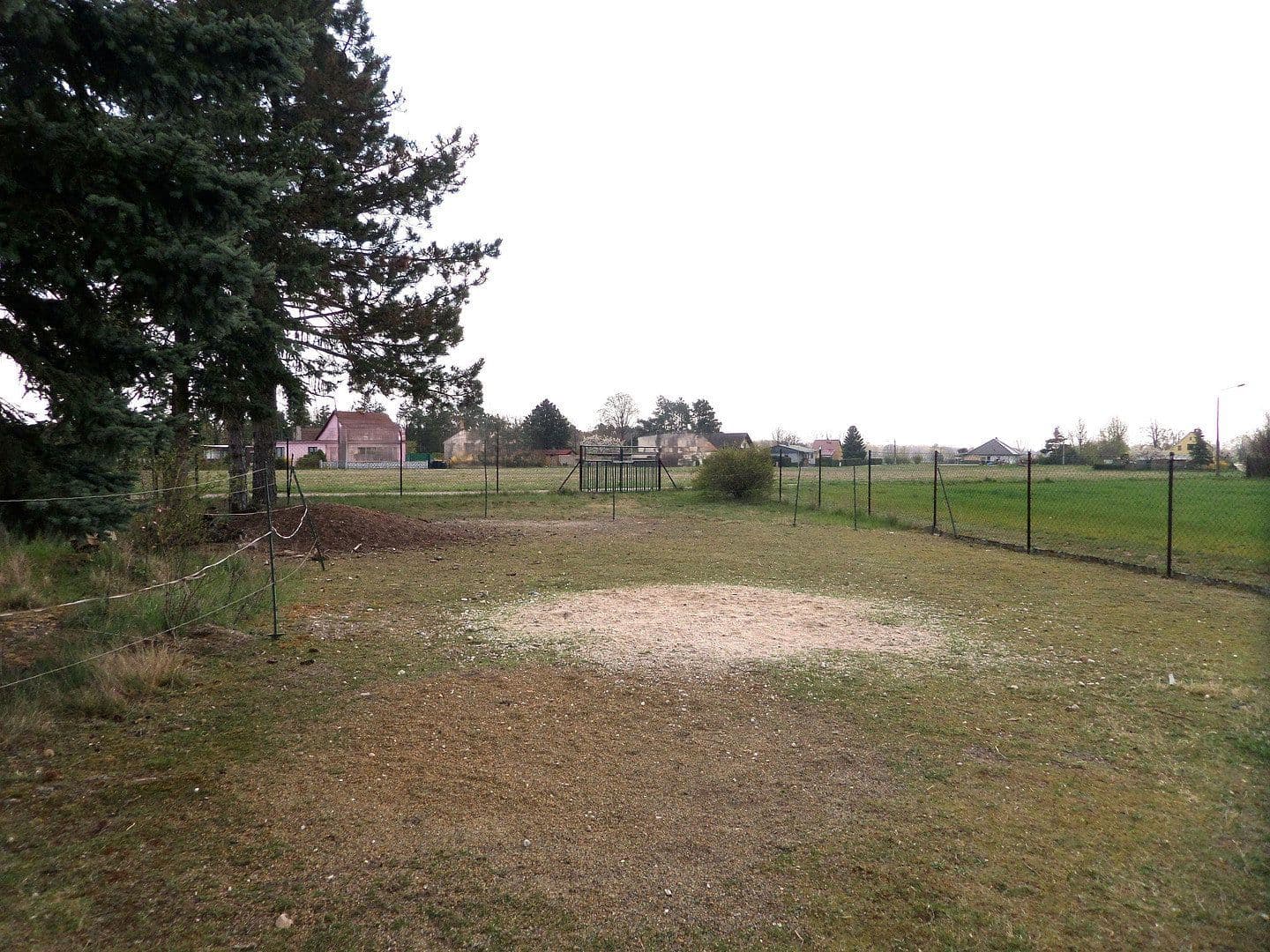 Prodej domu 79 m², pozemek 3.085 m², Doberlug-Kirchhain, Braniborsko Prodej domu 79 m², pozemek 3.085 m², Doberlug-Kirchhain, Braniborsko