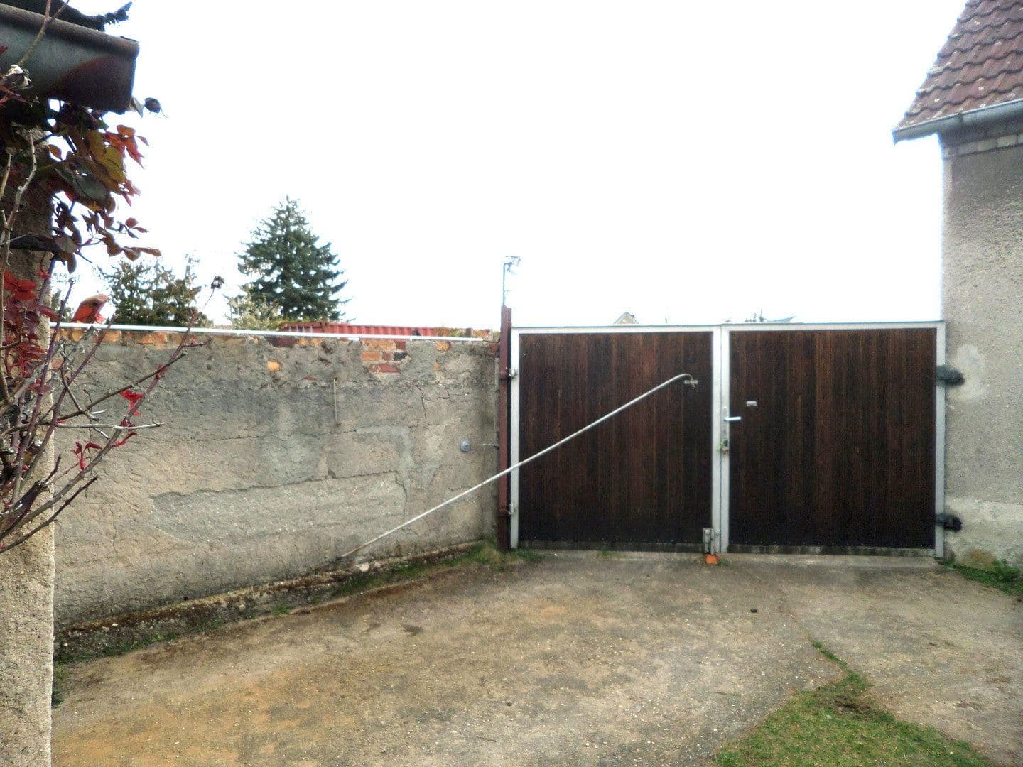 Prodej domu 79 m², pozemek 3.085 m², Doberlug-Kirchhain, Braniborsko Prodej domu 79 m², pozemek 3.085 m², Doberlug-Kirchhain, Braniborsko