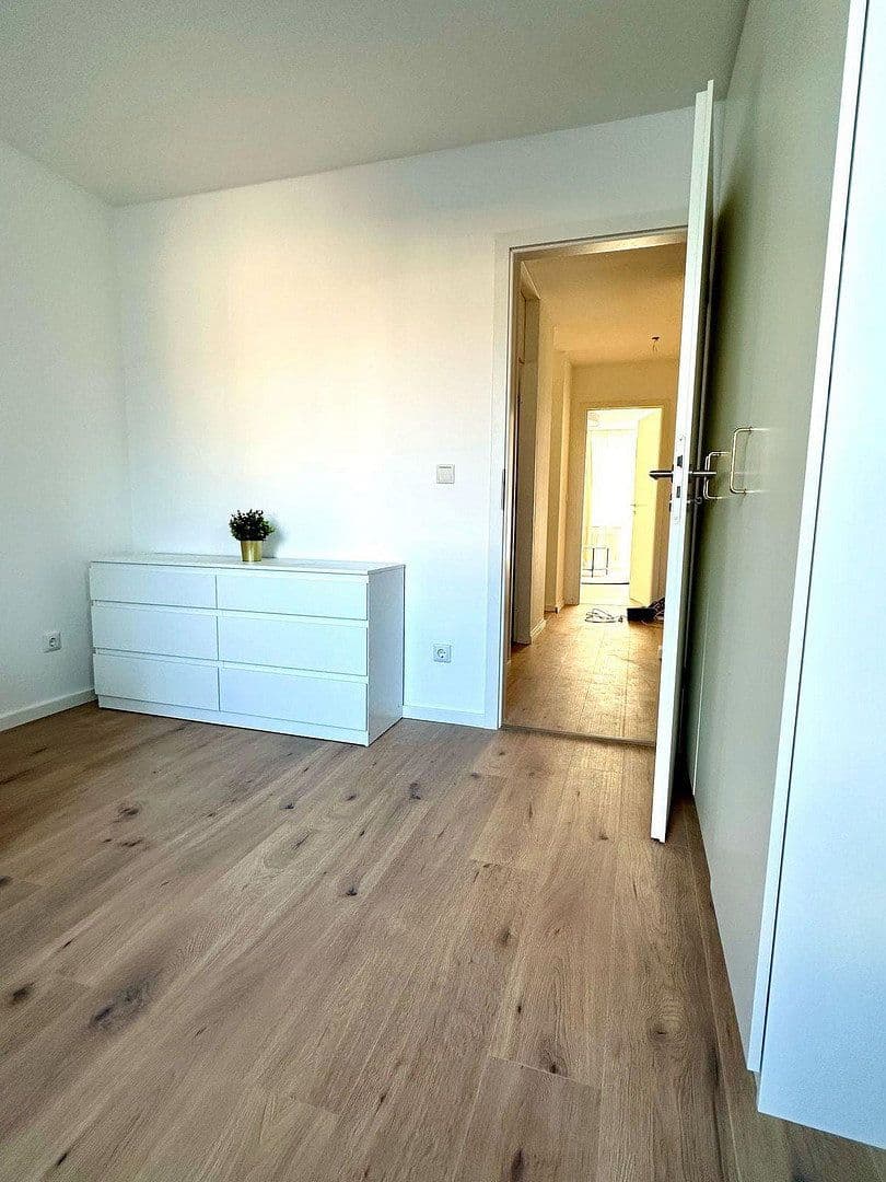 Pronájem bytu 50 m², Senftlstraße 1a, München, Bavorsko Pronájem bytu 50 m², Senftlstraße 1a, München, Bavorsko