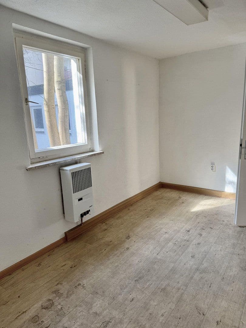 Pronájem kanceláře 109 m², Dammallee 5, Bayreuth, Bavorsko Pronájem kanceláře 109 m², Dammallee 5, Bayreuth, Bavorsko