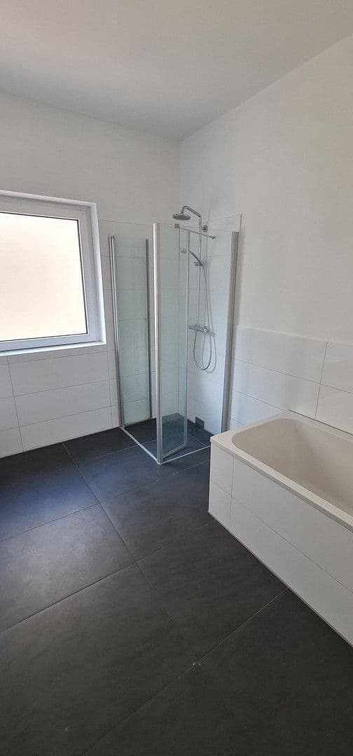Pronájem bytu 2+1 73 m², Am Gutspark 2, Berlin, Berlín Pronájem bytu 2+1 73 m², Am Gutspark 2, Berlin, Berlín