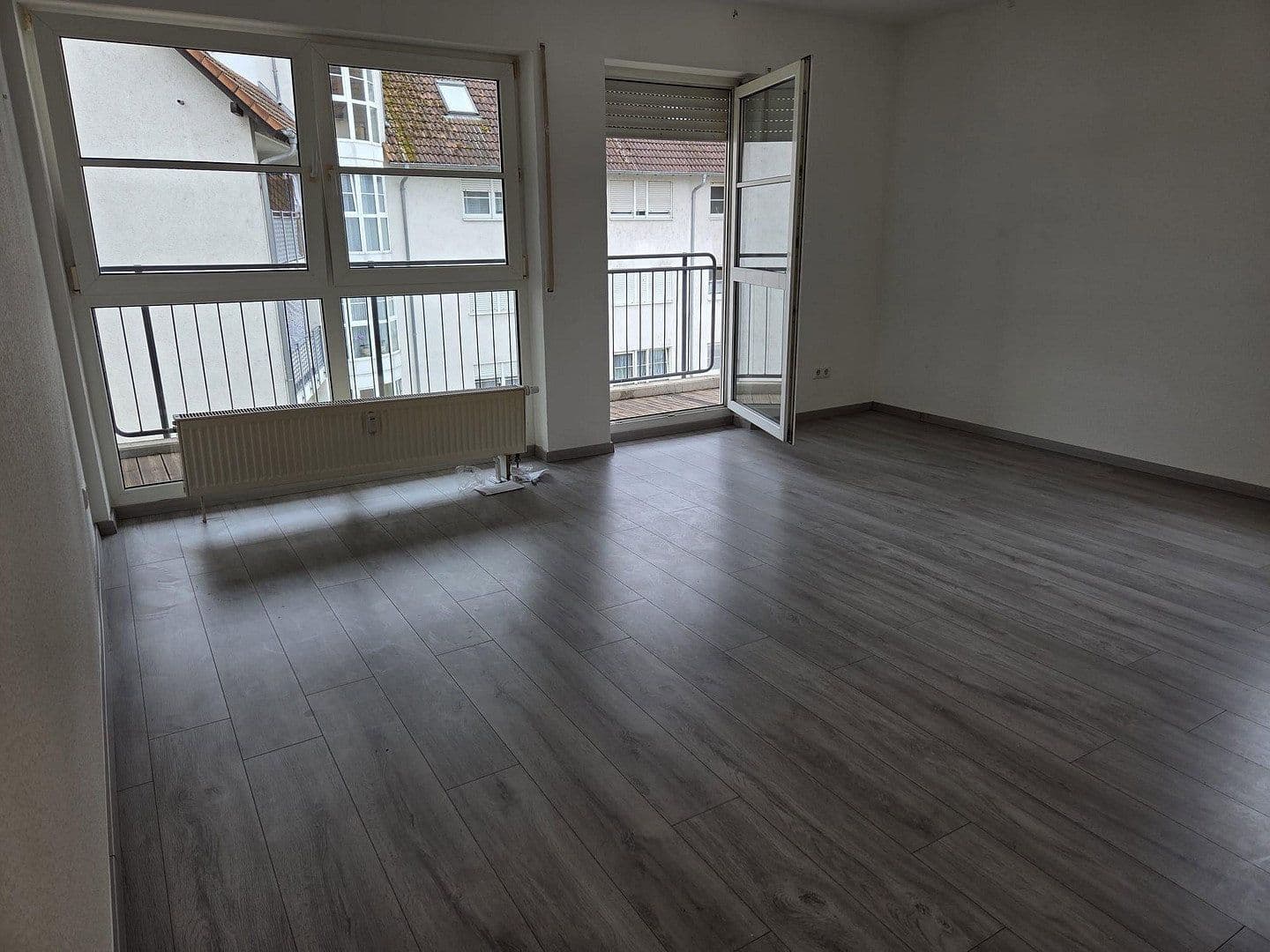 Pronájem bytu 2+1 52 m², Schäferstraße 23b, Worms, Porýní-Falc Pronájem bytu 2+1 52 m², Schäferstraße 23b, Worms, Porýní-Falc