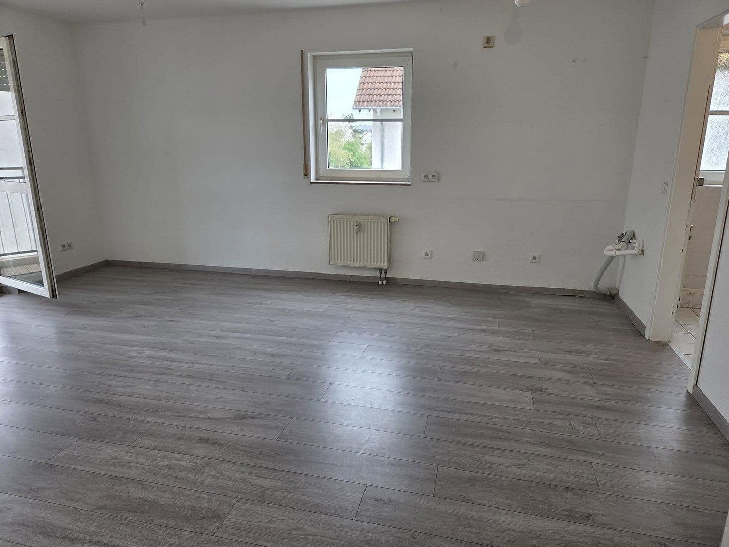 Pronájem bytu 2+1 52 m², Schäferstraße 23b, Worms, Porýní-Falc Pronájem bytu 2+1 52 m², Schäferstraße 23b, Worms, Porýní-Falc
