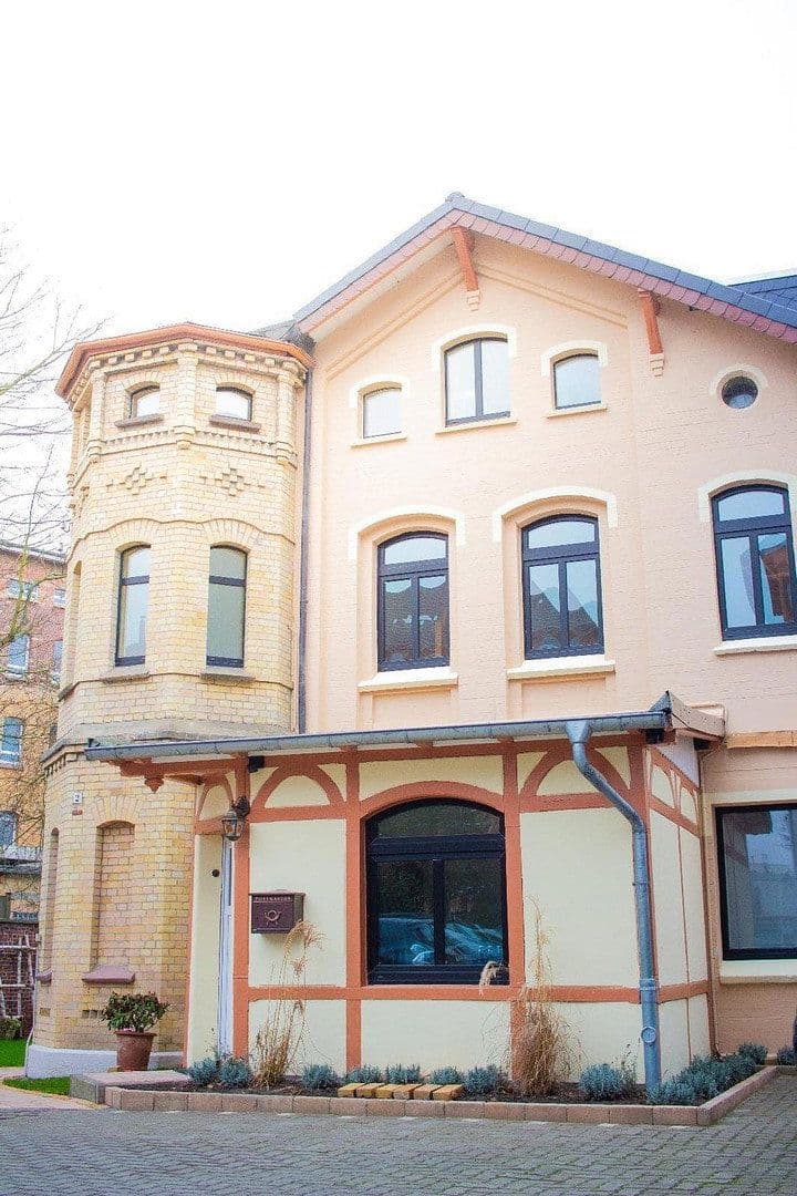 Prodej domu 200 m², pozemek 250 m², Ernst-Amme-Str. 2, Braunschweig, Dolní Sasko Prodej domu 200 m², pozemek 250 m², Ernst-Amme-Str. 2, Braunschweig, Dolní Sasko