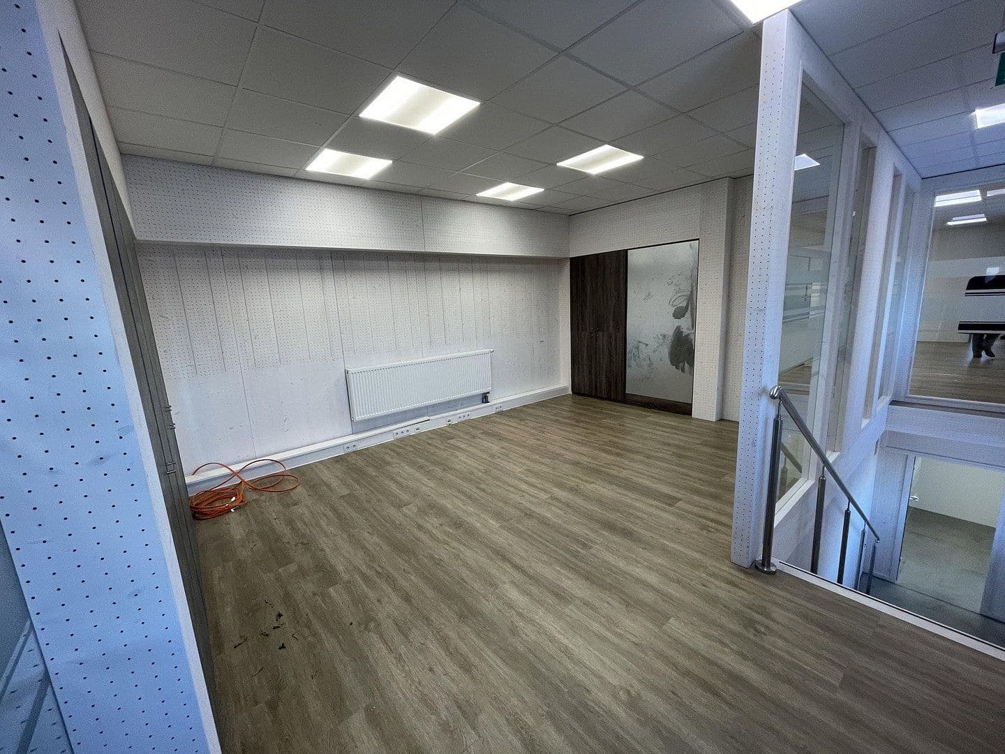 Pronájem nebytového prostoru 1.580 m², Allinger Straße 8c, Vilshofen an der Donau, Bavorsko Pronájem nebytového prostoru 1.580 m², Allinger Straße 8c, Vilshofen an der Donau, Bavorsko