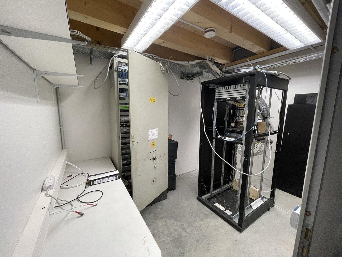 Pronájem nebytového prostoru 1.580 m², Allinger Straße 8c, Vilshofen an der Donau, Bavorsko Pronájem nebytového prostoru 1.580 m², Allinger Straße 8c, Vilshofen an der Donau, Bavorsko