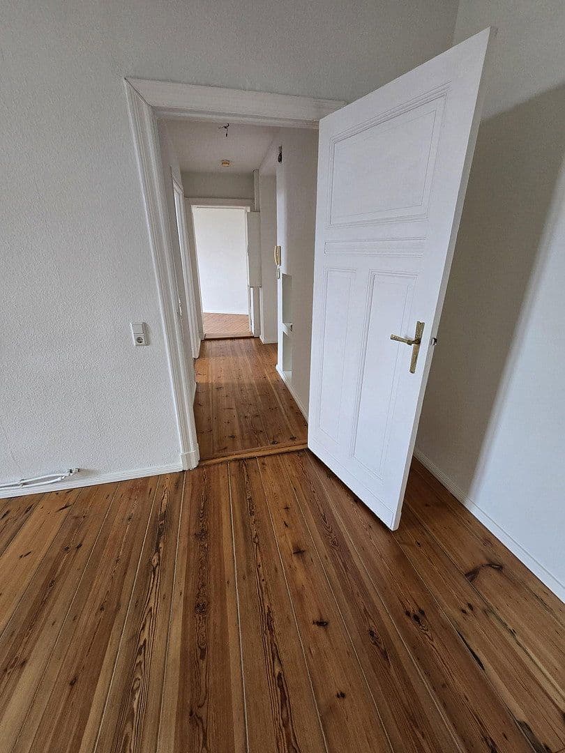Prodej bytu 2+1 53 m², Berlin, Berlín Prodej bytu 2+1 53 m², Berlin, Berlín