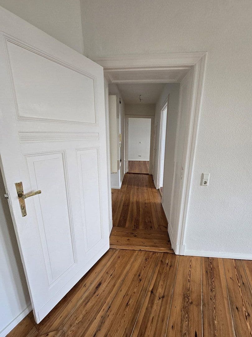 Prodej bytu 2+1 53 m², Berlin, Berlín Prodej bytu 2+1 53 m², Berlin, Berlín