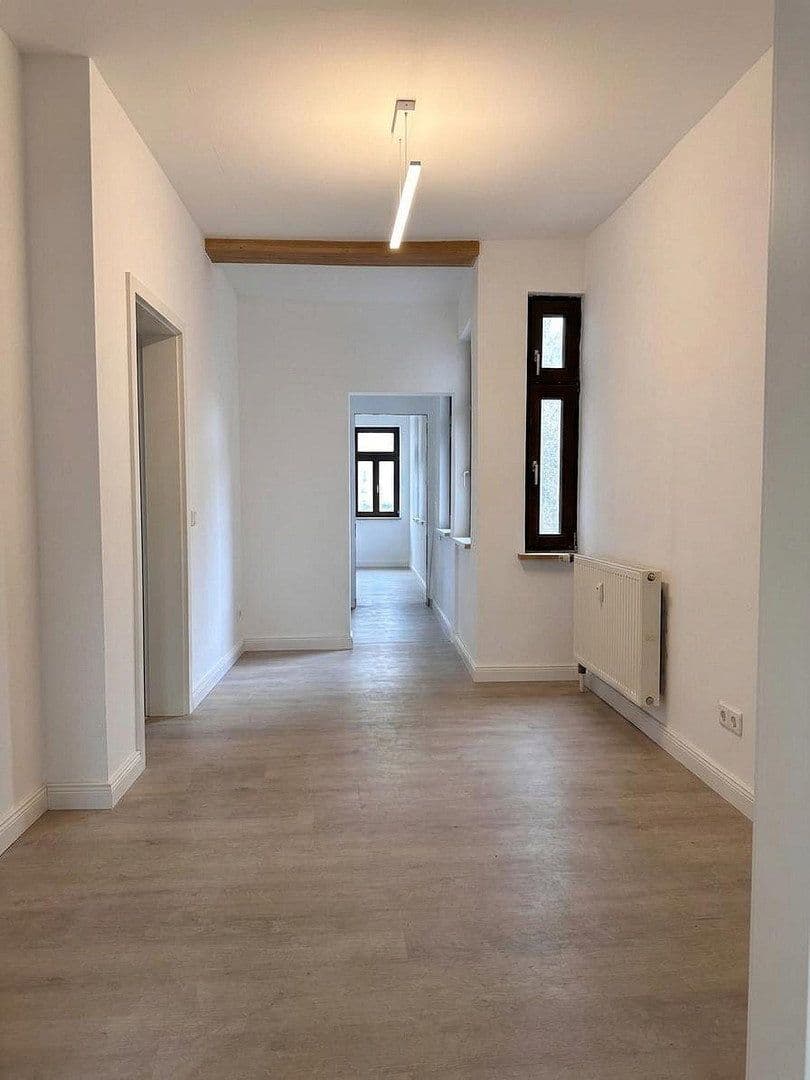 Pronájem bytu 3+1 87 m², Heidenberg 89, Apolda, Durynsko Pronájem bytu 3+1 87 m², Heidenberg 89, Apolda, Durynsko