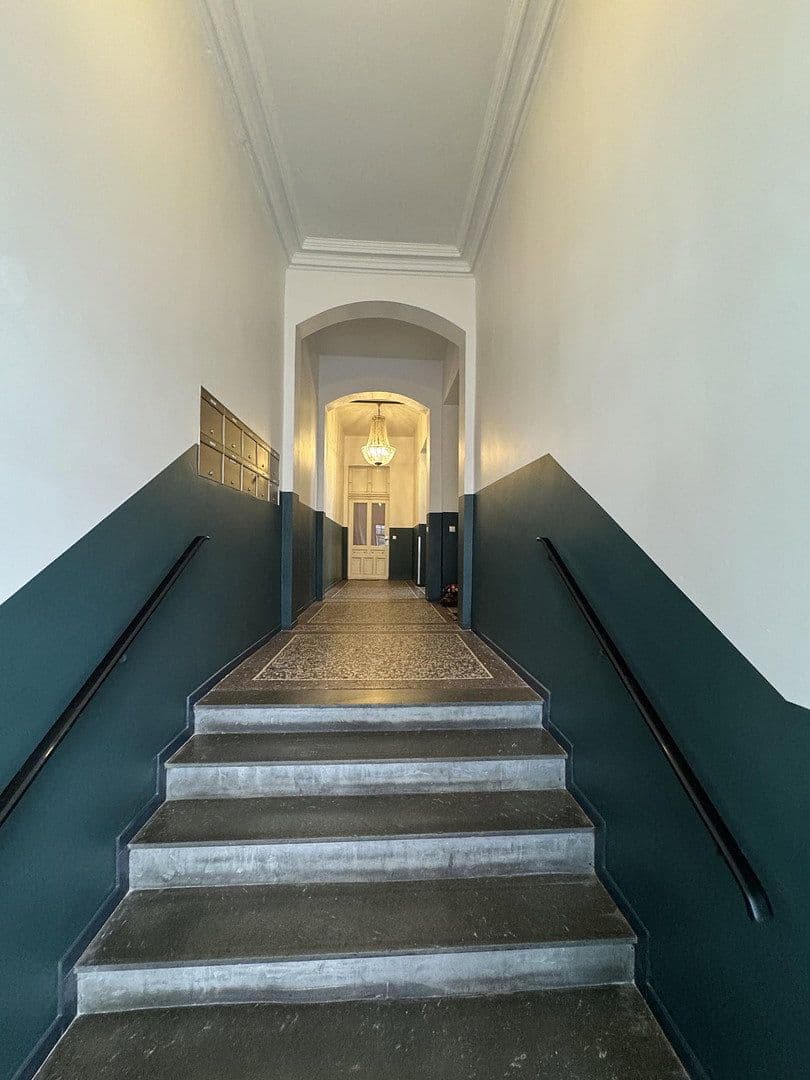 Pronájem bytu 3+1 84 m², Mannehim, Bádensko-Württembersko Pronájem bytu 3+1 84 m², Mannehim, Bádensko-Württembersko