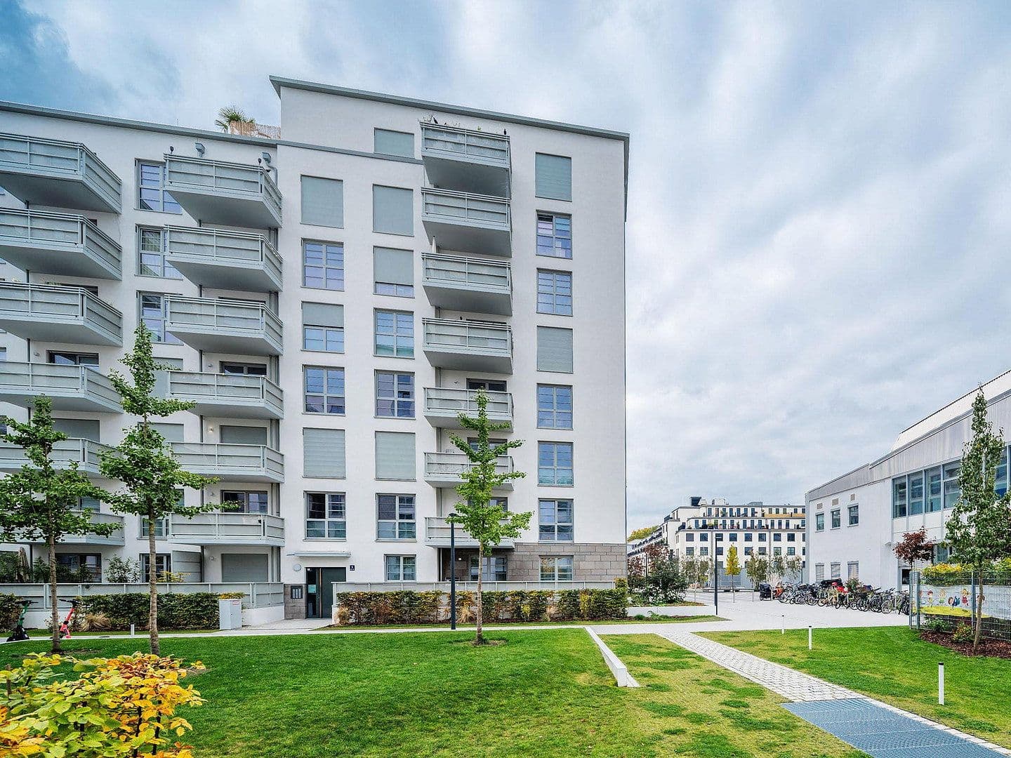 Pronájem bytu 1+kk 41 m², München - Obersendling, Bavorsko Pronájem bytu 1+kk 41 m², München - Obersendling, Bavorsko
