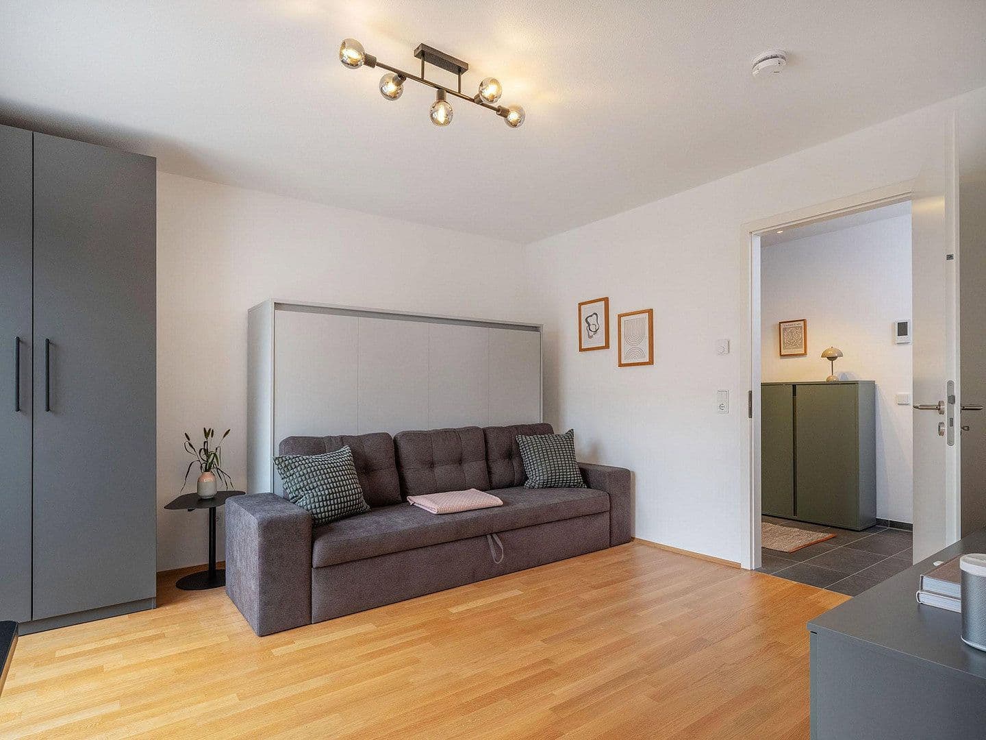 Pronájem bytu 1+kk 41 m², München - Obersendling, Bavorsko Pronájem bytu 1+kk 41 m², München - Obersendling, Bavorsko