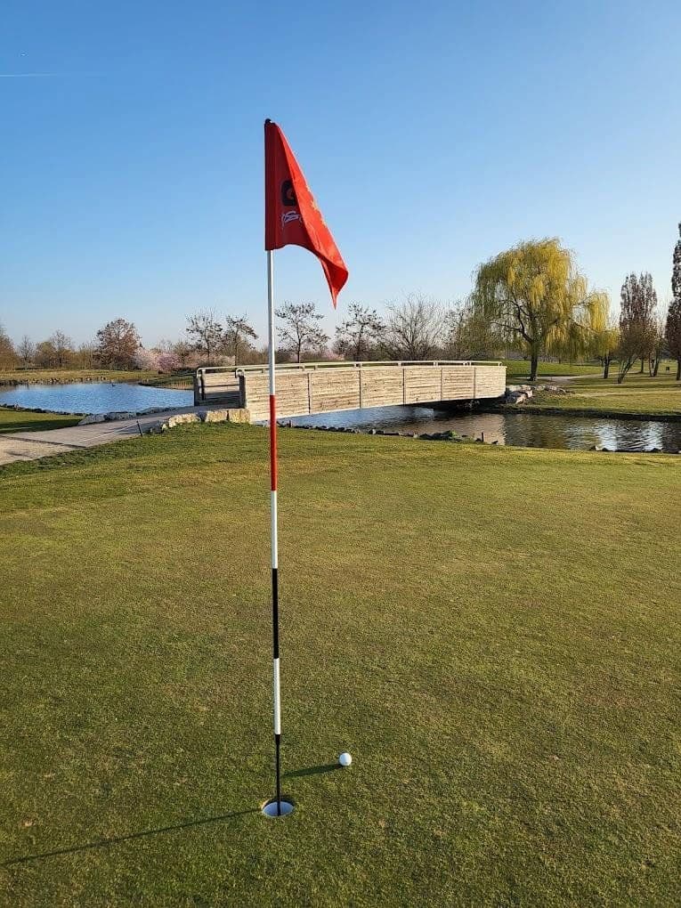 Prodej domu 245 m², pozemek 1.147 m², Gernsheim, Hessen Prodej domu 245 m², pozemek 1.147 m², Gernsheim, Hessen