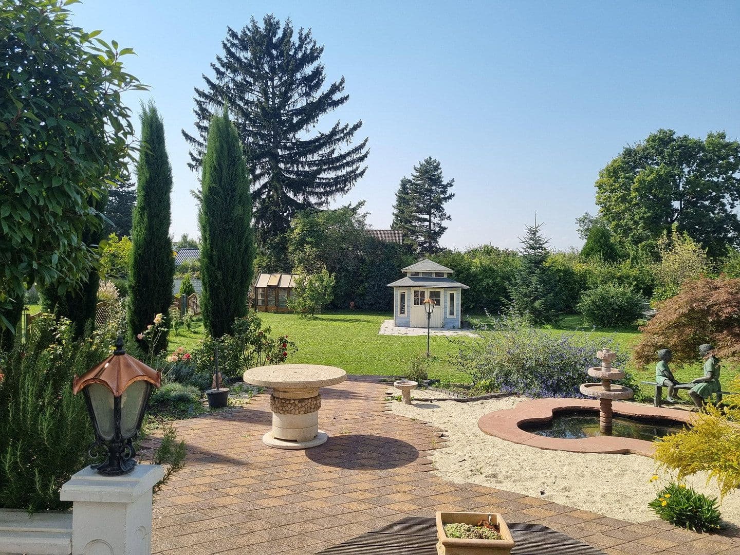 Prodej domu 245 m², pozemek 1.147 m², Gernsheim, Hessen Prodej domu 245 m², pozemek 1.147 m², Gernsheim, Hessen