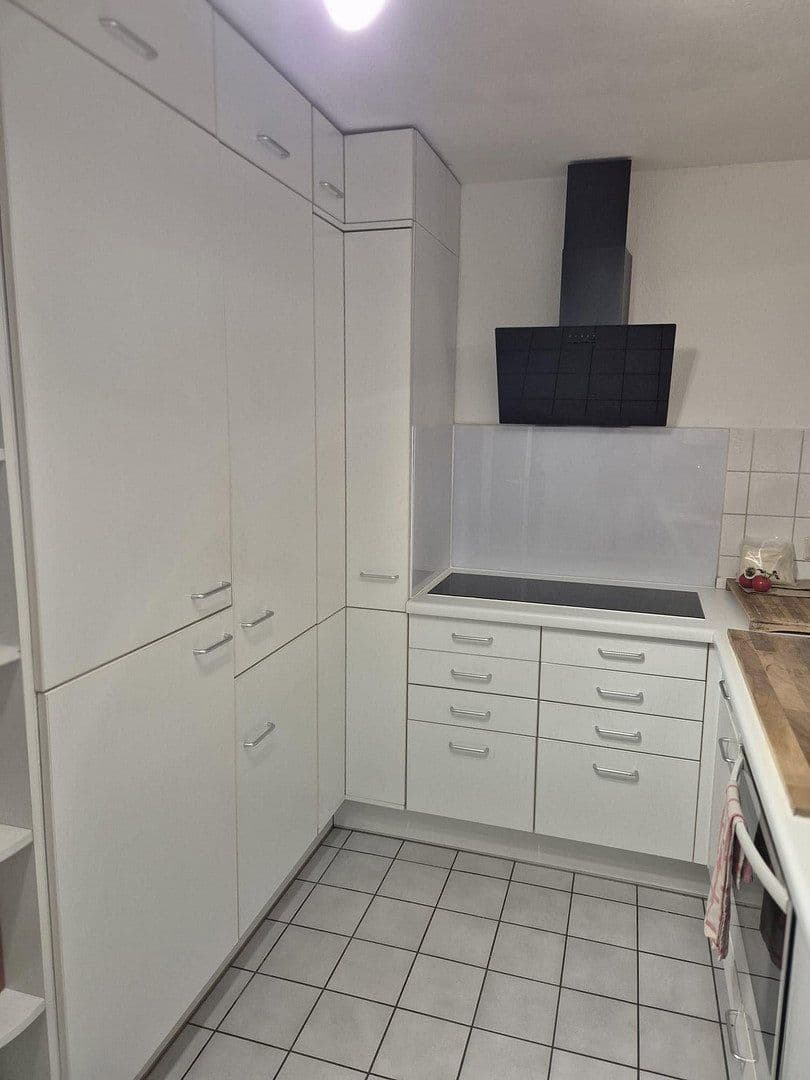Pronájem bytu 3+1 103 m², Frauenstrasse 21, Ulm, Bádensko-Württembersko Pronájem bytu 3+1 103 m², Frauenstrasse 21, Ulm, Bádensko-Württembersko