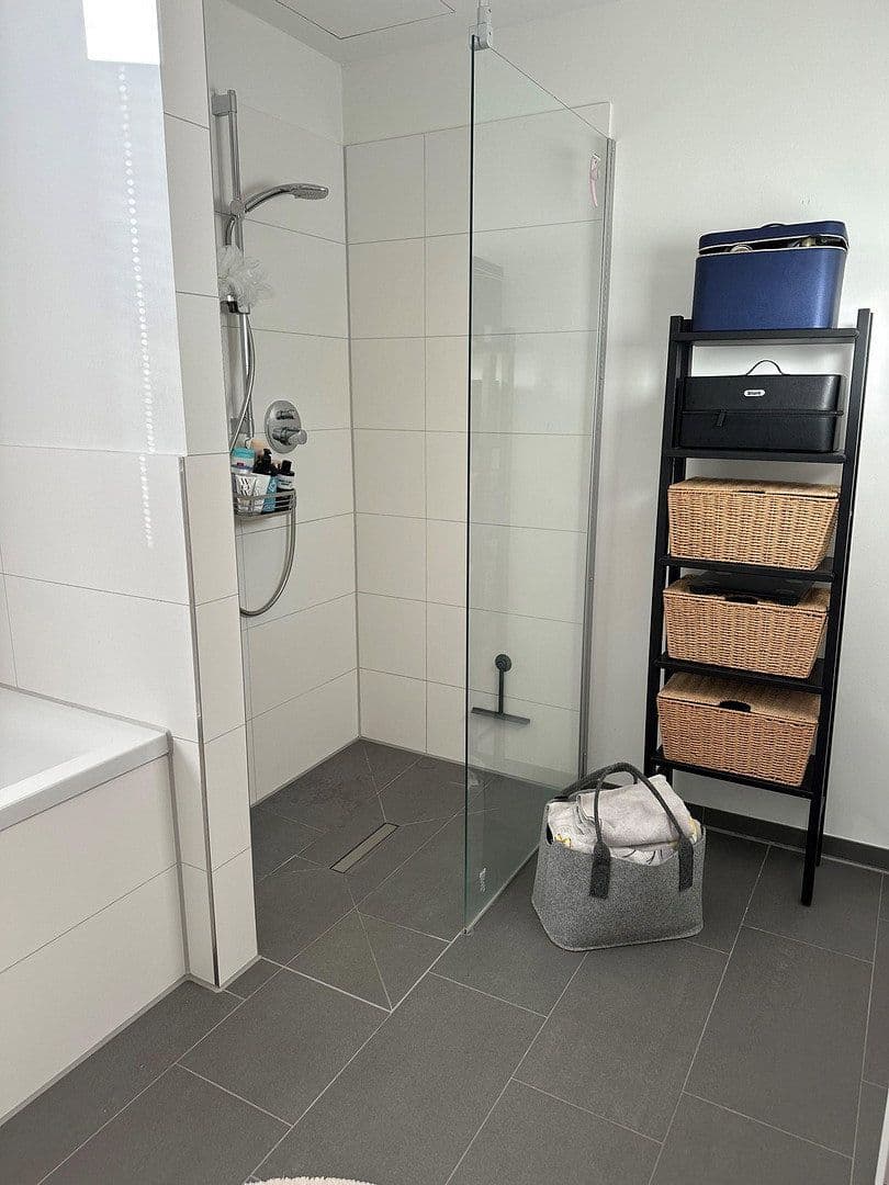 Pronájem bytu 3+1 108 m², Friedrichstraße 5, Tornesch, Šlesvicko-Holštýnsko Pronájem bytu 3+1 108 m², Friedrichstraße 5, Tornesch, Šlesvicko-Holštýnsko