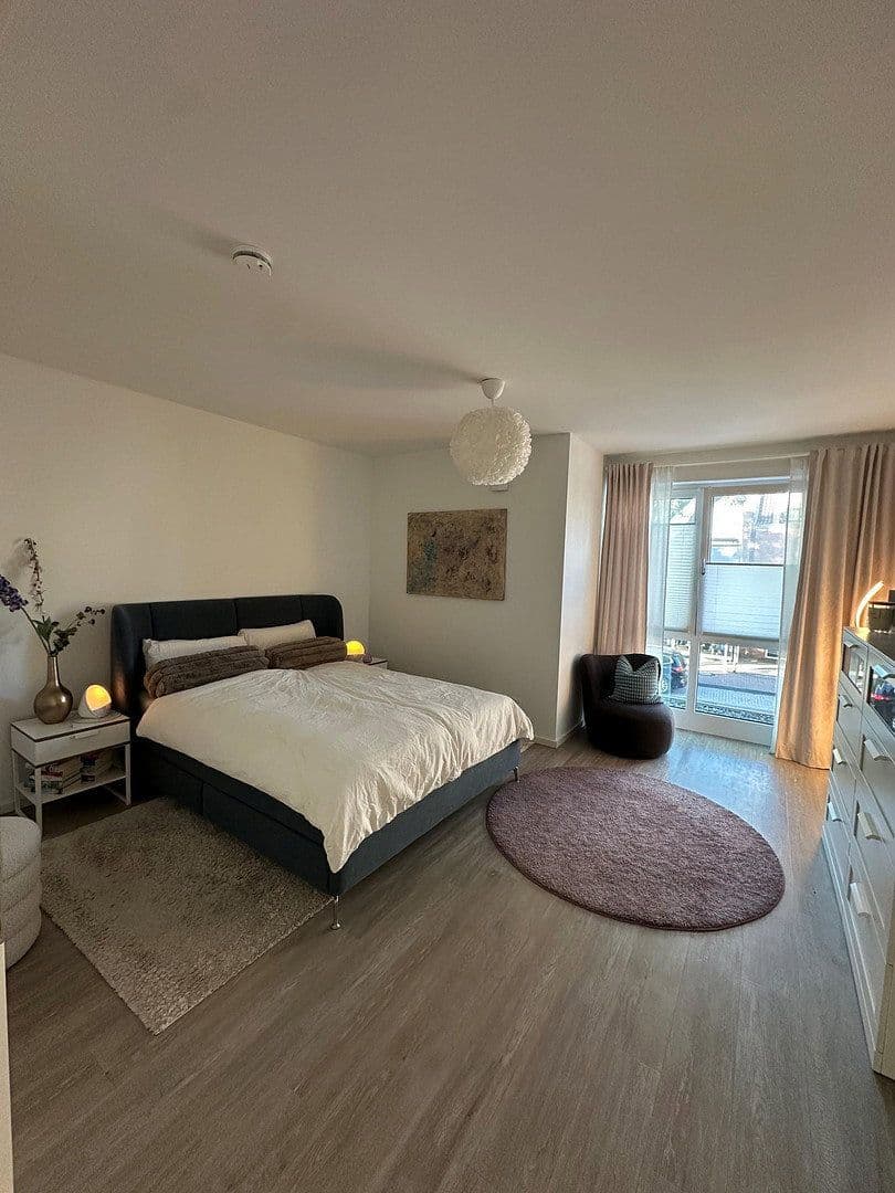 Pronájem bytu 3+1 108 m², Friedrichstraße 5, Tornesch, Šlesvicko-Holštýnsko Pronájem bytu 3+1 108 m², Friedrichstraße 5, Tornesch, Šlesvicko-Holštýnsko