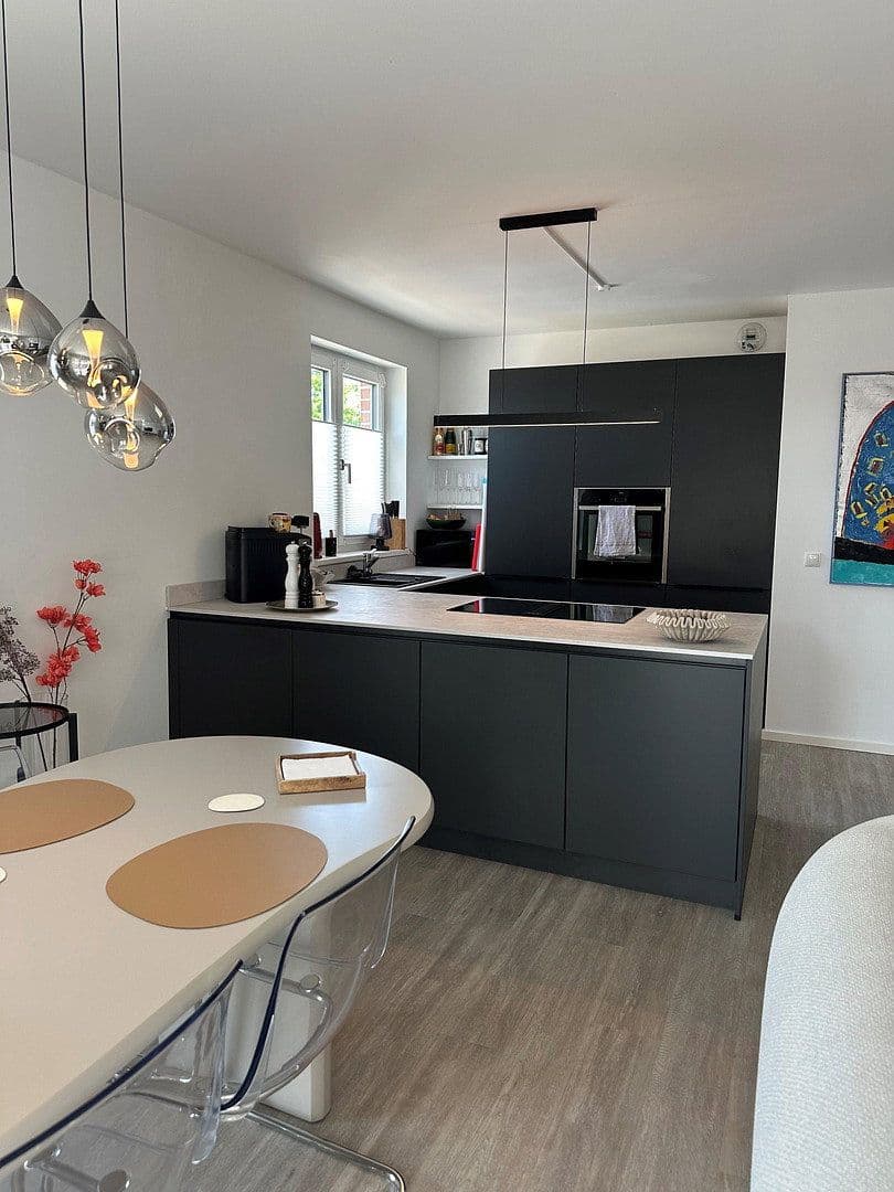 Pronájem bytu 3+1 108 m², Friedrichstraße 5, Tornesch, Šlesvicko-Holštýnsko Pronájem bytu 3+1 108 m², Friedrichstraße 5, Tornesch, Šlesvicko-Holštýnsko