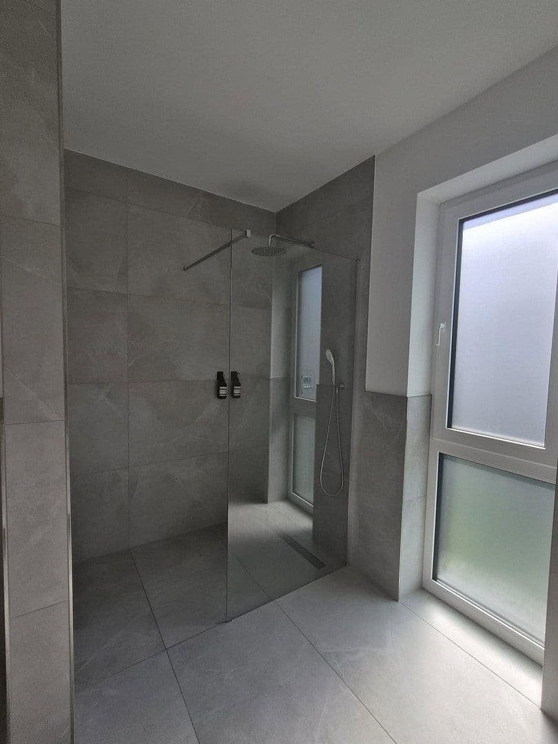 Pronájem bytu 2+1 63 m², Brölstraße 72, Waldbröl, Severní Porýní-Vestfálsko Pronájem bytu 2+1 63 m², Brölstraße 72, Waldbröl, Severní Porýní-Vestfálsko