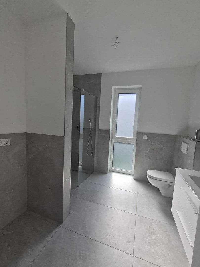 Pronájem bytu 2+1 63 m², Brölstraße 72, Waldbröl, Severní Porýní-Vestfálsko Pronájem bytu 2+1 63 m², Brölstraße 72, Waldbröl, Severní Porýní-Vestfálsko