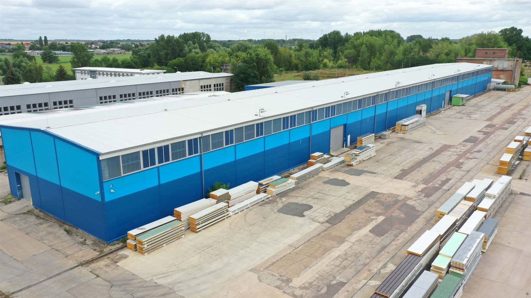 Prodej nebytového prostoru 91.101 m², Wettin-Löbejün, Sasko-Anhaltsko Prodej nebytového prostoru 91.101 m², Wettin-Löbejün, Sasko-Anhaltsko