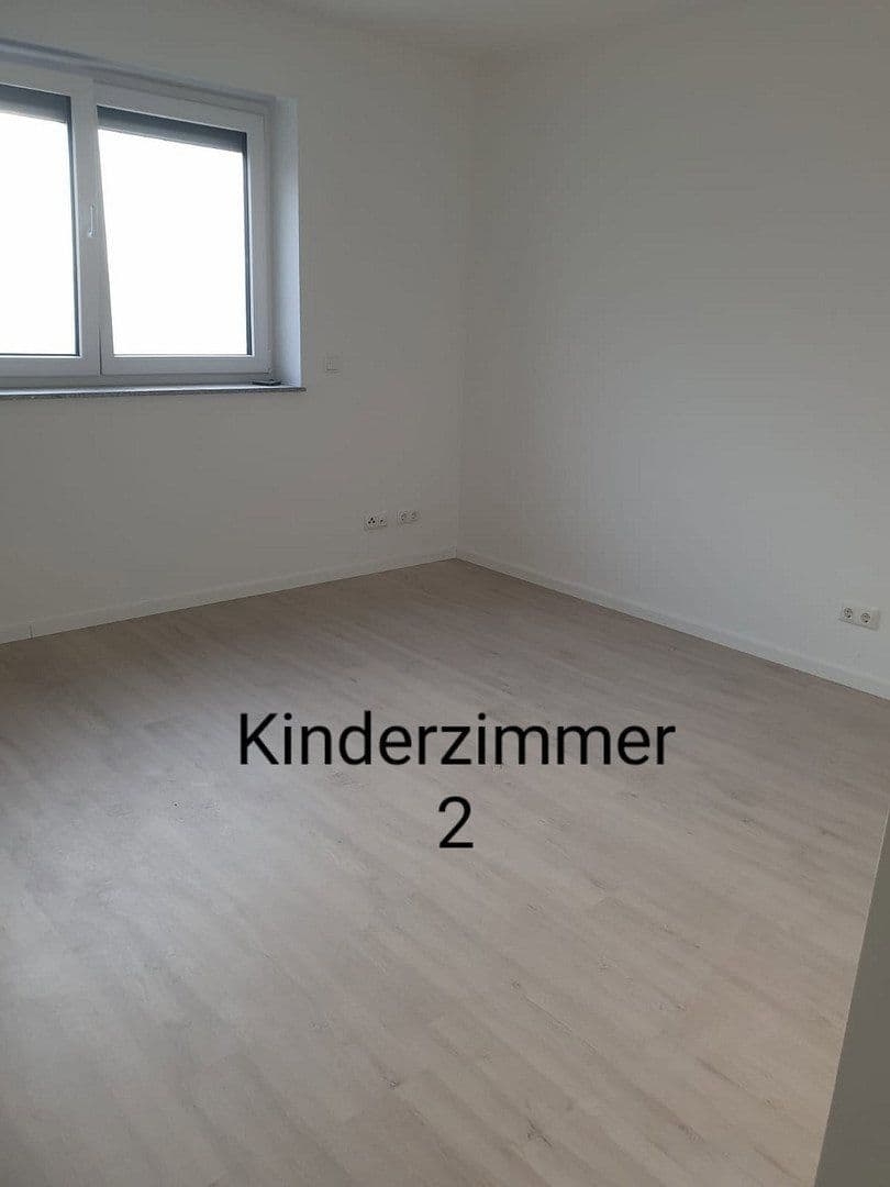 Pronájem bytu 4+1 113 m², Wöllstadt, Hessen Pronájem bytu 4+1 113 m², Wöllstadt, Hessen