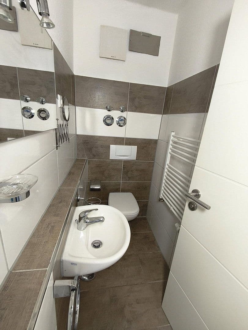 Pronájem bytu 2+kk 80 m², Frickestraße 2-4, Leipzig, Sasko Pronájem bytu 2+kk 80 m², Frickestraße 2-4, Leipzig, Sasko