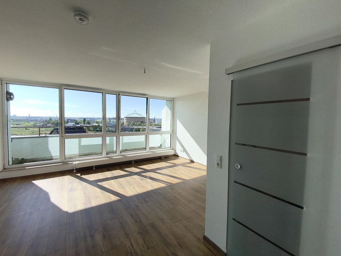 Pronájem bytu 2+kk 80 m², Frickestraße 2-4, Leipzig, Sasko Pronájem bytu 2+kk 80 m², Frickestraße 2-4, Leipzig, Sasko
