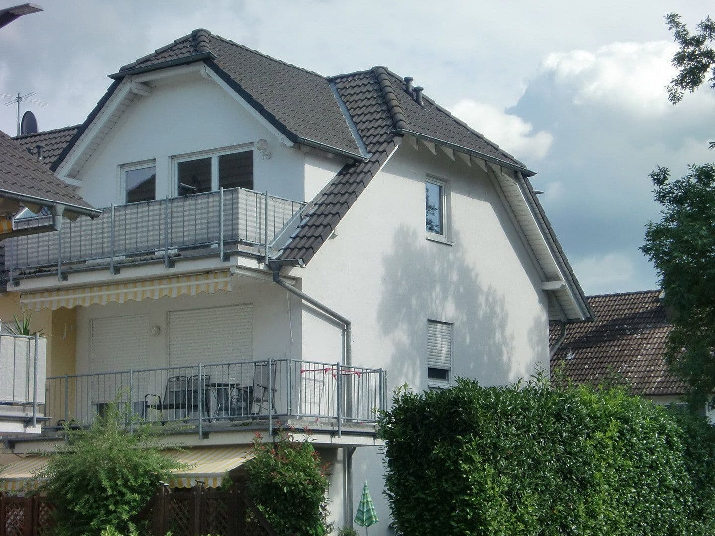Pronájem bytu 2+1 65 m², Buchenstrasse 20, Hattersheim am Main, Hessen Pronájem bytu 2+1 65 m², Buchenstrasse 20, Hattersheim am Main, Hessen