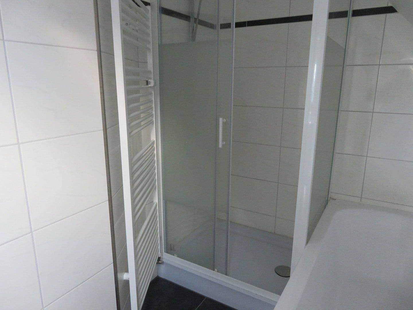 Pronájem bytu 1+1 30 m², Hetzerath, Porýní-Falc Pronájem bytu 1+1 30 m², Hetzerath, Porýní-Falc